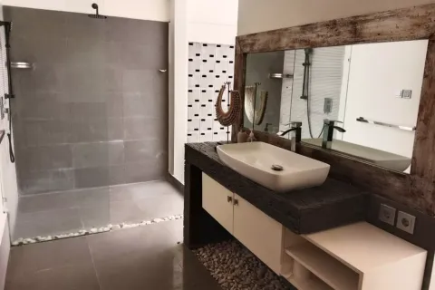 4 bedrooms Villa in Tibubeneng, Badung, Bali (11179) 9