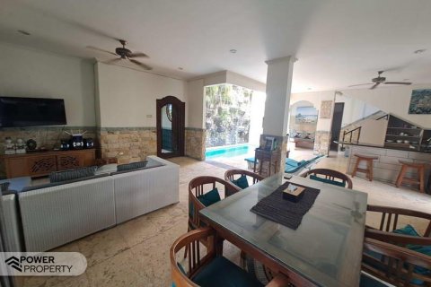 4 bedrooms Villa in Kuta, Badung, Bali (10609) 4