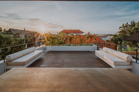 Вилла с 4 спальнями в Red Sunset, Северная Кута, Бадунг, Бали (4832) 4