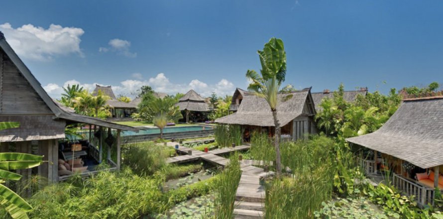 5 bedrooms Villa in Kerobokan, Badung, Bali (12245)