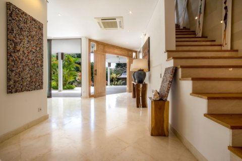 4 bedrooms Villa in South Kuta, Badung, Bali (1412) 13