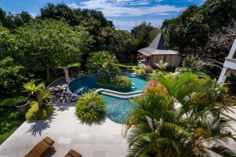 Vila 4 kamar tidur di Kuta Selatan, Badung, Bali (1412)