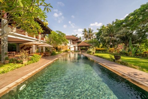 4 bedrooms Villa in Seminyak, Badung, Bali (1413) 2