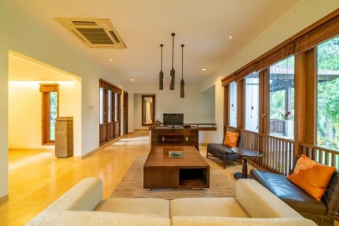 4 bedrooms Villa in Seminyak, Badung, Bali (1413) 14