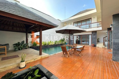 Vila 4 kamar tidur di Tibubeneng, Badung, Bali (13833) 22