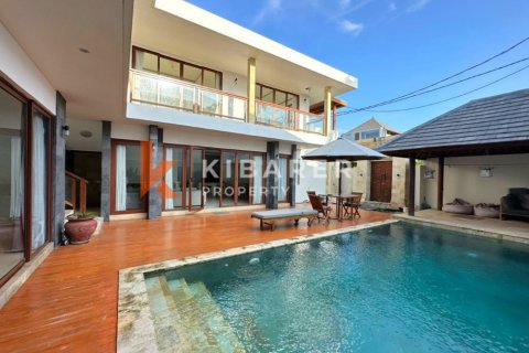 Vila 4 kamar tidur di Tibubeneng, Badung, Bali (13833) 29