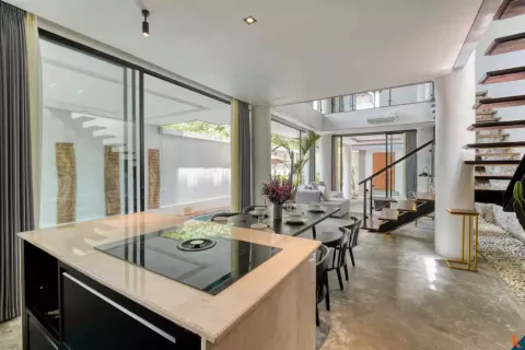 4 bedrooms Villa in Badung, Bali (10869) 13
