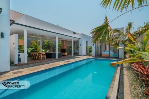 Vila 6 kamar tidur di Seminyak, Badung, Bali (13720)