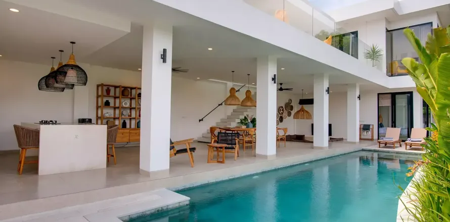 5 bedrooms Villa in Denpasar, Bali (11196)