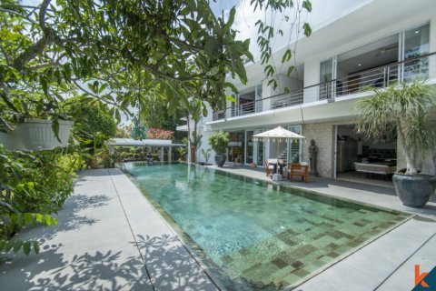 6 bedrooms Villa in Tumbak Bayuh, Mengwi, Badung, Bali (11602) 3