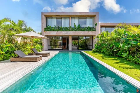 Vila 4 kamar tidur di Tumbak Bayuh, Mengwi, Badung, Bali (11606)