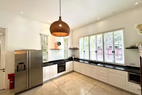 3 bedrooms Villa in Canggu, Badung, Bali (13351) 11