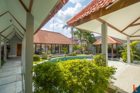 3 bedrooms Villa in Kerobokan, Badung, Bali (11669) 2