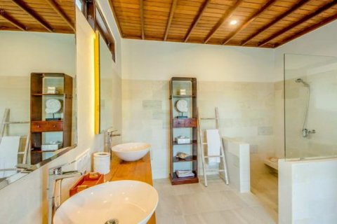 5 bedrooms Villa in South Kuta, Badung, Bali (5887) 2