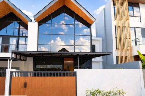 4 bedrooms Villa in Seminyak, Badung, Bali (10506) 25