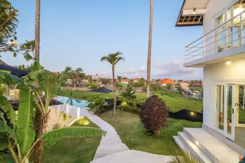 5 bedrooms Villa in Tibubeneng, Badung, Bali (10762) 3