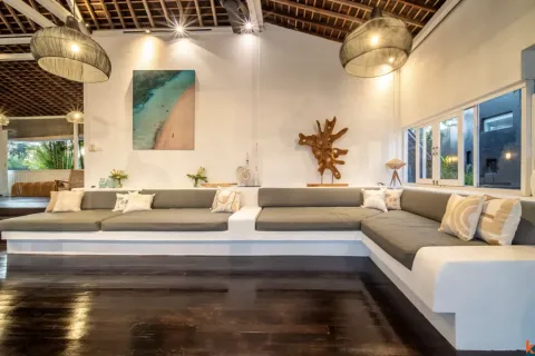 5 bedrooms Villa in Tibubeneng, Badung, Bali (10762) 12