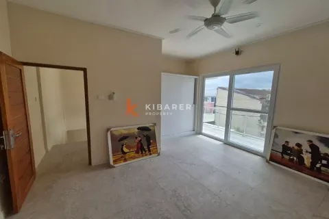 3 bedrooms Villa in Kerobokan, Badung, Bali (13287) 12