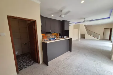 3 bedrooms Villa in Kerobokan, Badung, Bali (13287) 3