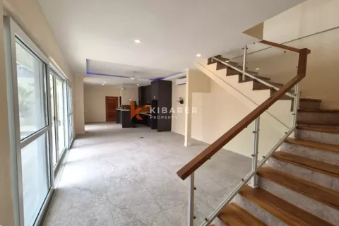 3 bedrooms Villa in Kerobokan, Badung, Bali (13287) 2