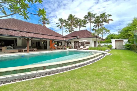 3 bedrooms Villa in Tibubeneng, Badung, Bali (12753) 3
