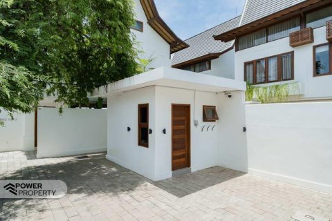 Вилла с 15 спальнями в Южная Кута, Бадунг, Бали (9258) 3