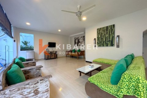 Vila 3 kamar tidur di Jimbaran, Badung, Bali (13679)