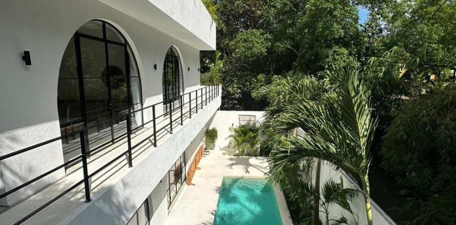 6 bedrooms Villa in Tampaksiring, Gianyar, Bali (5876)