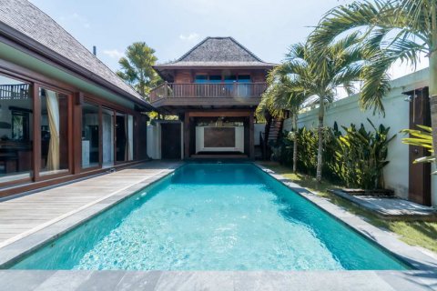 Vila 4 kamar tidur di Kuta Selatan, Badung, Bali (5861)