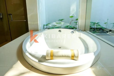 4 bedrooms Villa in Pecatu, Badung, Bali (13598) 16
