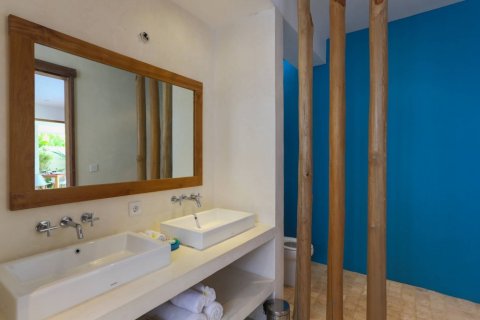 1 bedroom Villa in Badung, Bali (13593) 9
