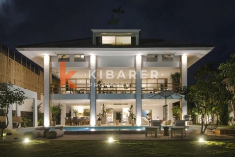 Vila 10 kamar tidur di Pererenan, Mengwi, Badung, Bali (13596)