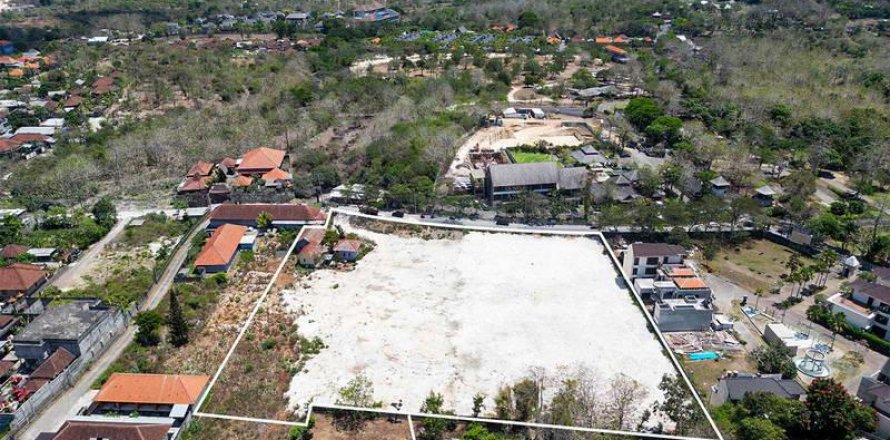 Tanah kavling 10000m2 di Jimbaran, Badung, Bali (8515)