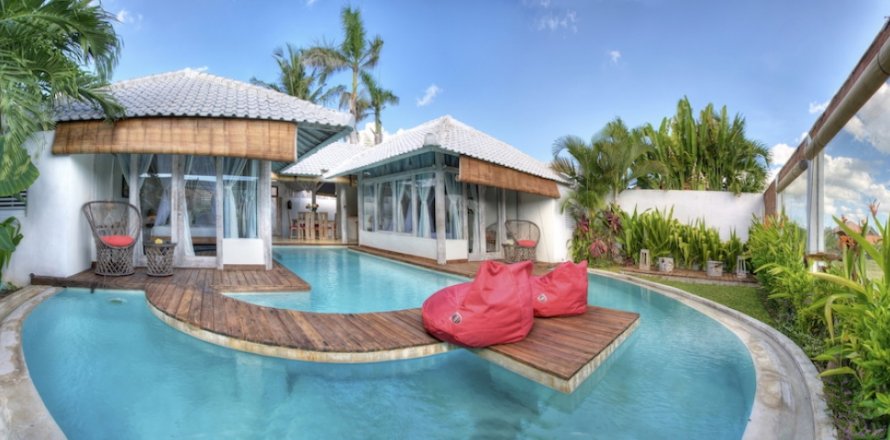 4 bedrooms Villa in Seminyak, Badung, Bali (1642)