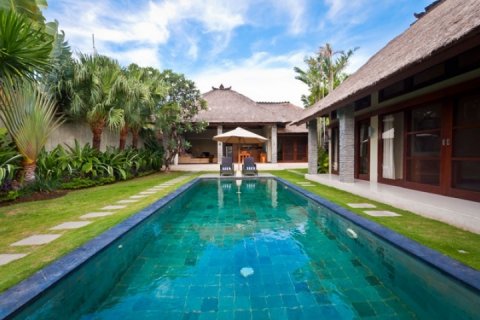 Vila 3 kamar tidur di Seminyak, Badung, Bali (1638)