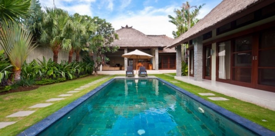 3 bedrooms Villa in Seminyak, Badung, Bali (1638)