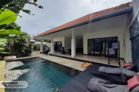 Vila 2 kamar tidur di Seminyak, Badung, Bali (5218)