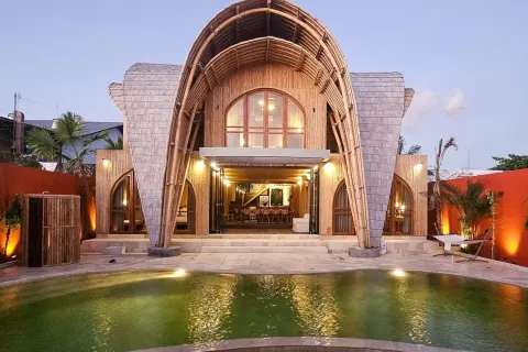 Vila 6 kamar tidur di Legian, Kuta, Badung, Bali (11282)