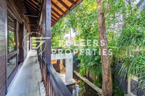800m2 Villa in Seminyak, Badung, Bali (14092) 13