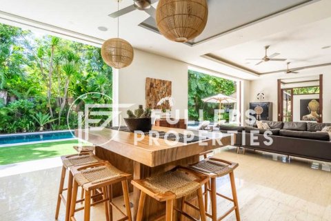 800m2 Villa in Seminyak, Badung, Bali (14092) 2