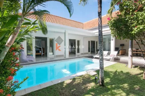 Vila 3 kamar tidur di Tibubeneng, Badung, Bali (12339)