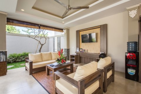 4 bedrooms Villa in Canggu, Badung, Bali (1747) 5