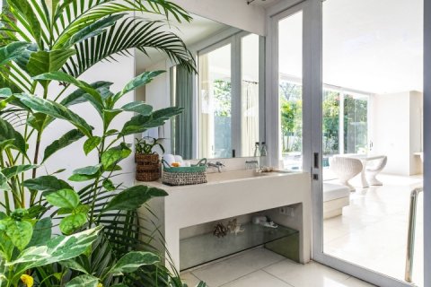 5 bedrooms Villa in Canggu, Badung, Bali (1533) 16