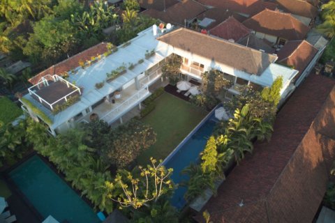 Vila 4 kamar tidur di Jimbaran, Badung, Bali (1537)