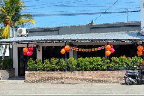 Commercial property in South Kuta, Badung, Bali (5760) 2