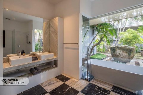 5 bedrooms Villa in Seminyak, Badung, Bali (5763) 16