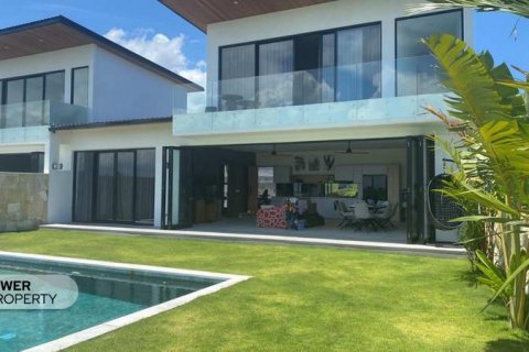 Vila 4 kamar tidur di Canggu, Badung, Bali (5758)