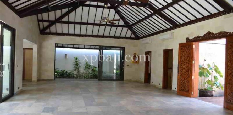 6 bedrooms Villa in Canggu, Badung, Bali (971)