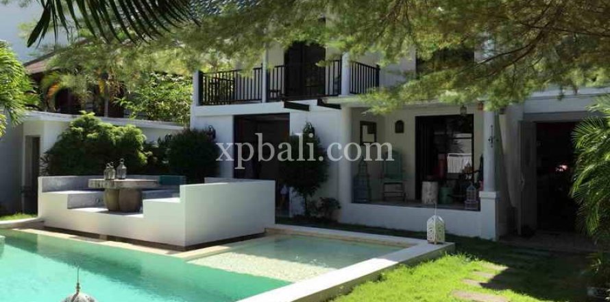 3 bedrooms Villa in Seminyak, Badung, Bali (965)