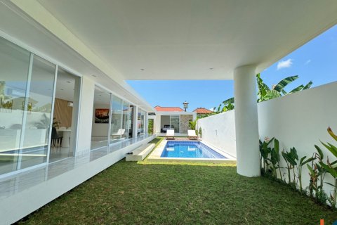 4 bedrooms Villa in Kerobokan, Badung, Bali (11705) 9